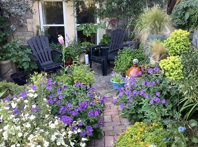 Garden Apartment